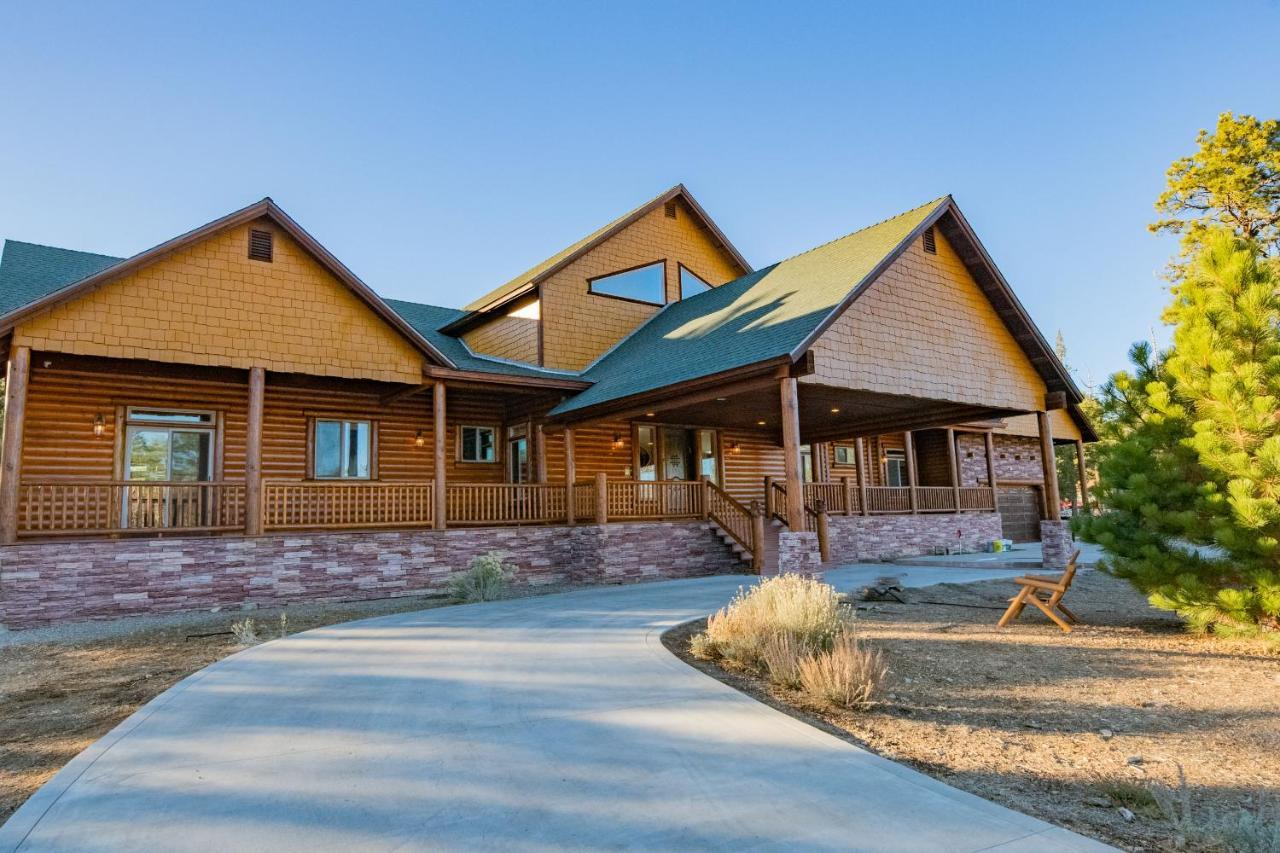 Meadowbrook Estates Ranch - Great Location, Great Lodge, Great Experience! Hot Tub And More! Big Bear City Εξωτερικό φωτογραφία