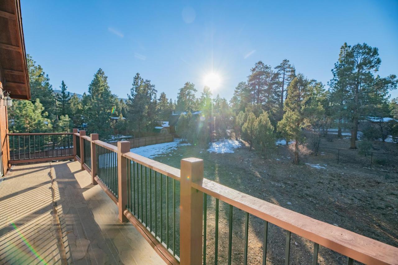 Meadowbrook Estates Ranch - Great Location, Great Lodge, Great Experience! Hot Tub And More! Big Bear City Εξωτερικό φωτογραφία